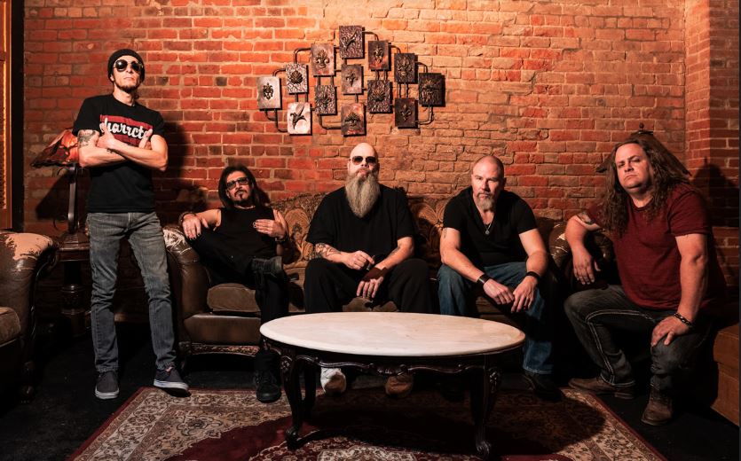 EXHORDER estrena ‘Hallowed Sound’