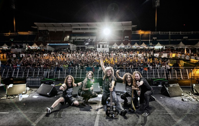 ALMANAC lanza nuevo video en vivo ALMANAC lanza nuevo video en vivo