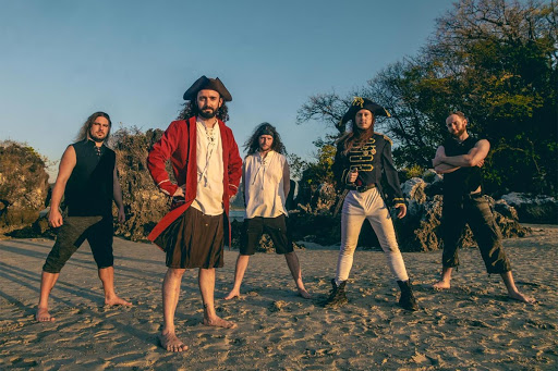 ALESTORM – Curse of the Crystal Coconut (ALBUM REVIEW)