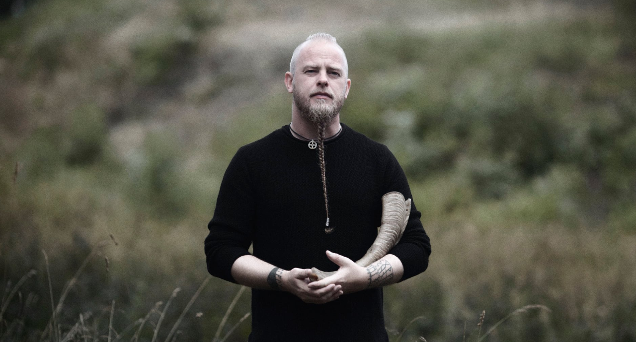 EINAR SELVIK (Wardruna) estrena nuevo tema para Assassin’s Creed Valhalla EINAR SELVIK (Wardruna) estrena nuevo tema para Assassin’s Creed Valhalla