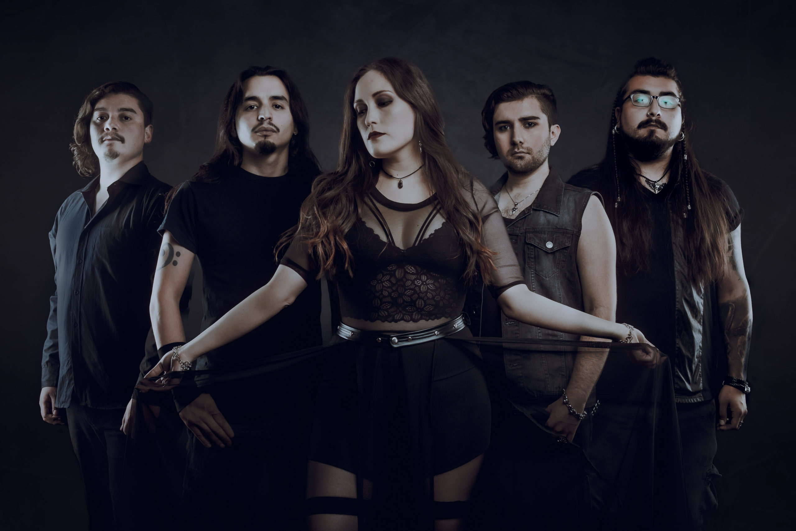VALHKYR estrena nuevo single y videoclip «Demons On Me»