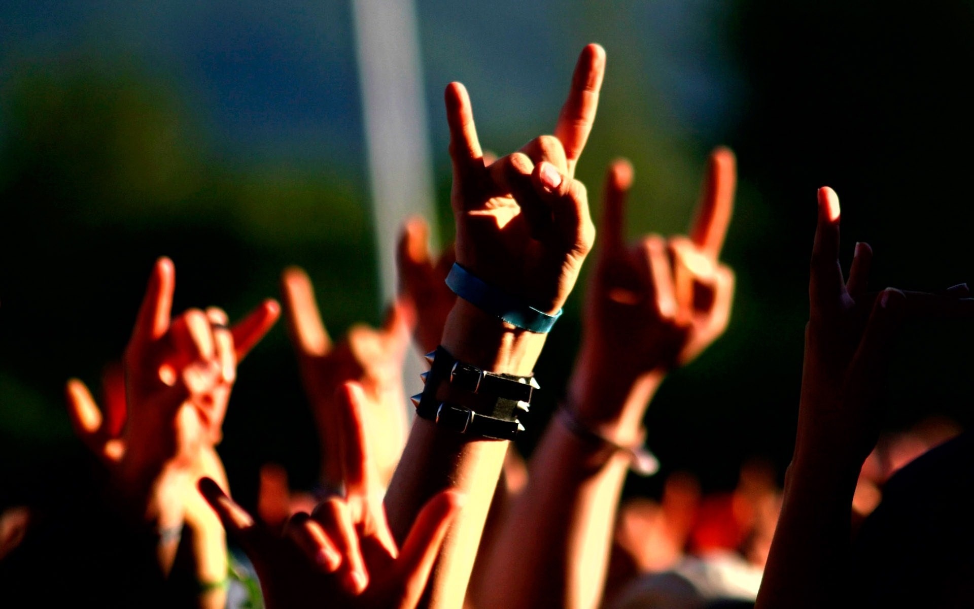 Efectos del metal en el estado de ánimo Efectos del metal en el estado de ánimo