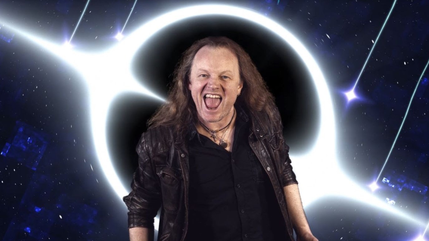 ADRIAN BENEGAS sorprende con nuevo video junto a Herbie Langhans (AVANTASIA)