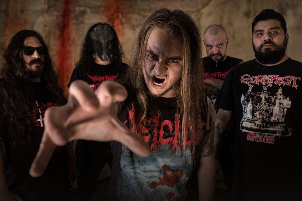 FROM THE GRAVE estrenan videoclip del tema “Almas”