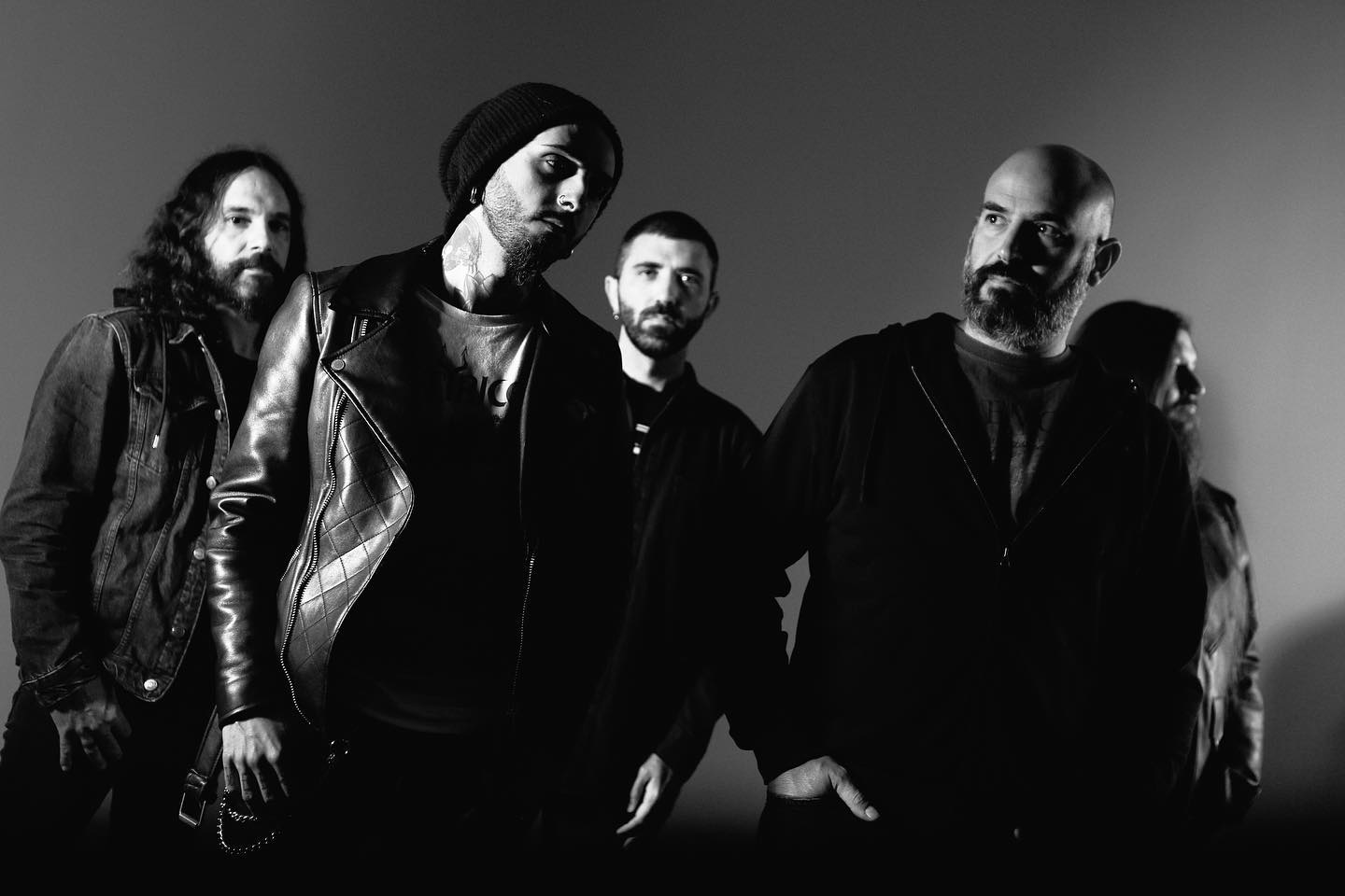 EVADNE – “The Pale Light Of Fireflies” (ALBUM REVIEW)