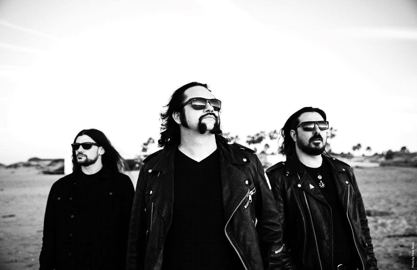 NIGHT DEMON anuncia el álbum recopilatorio, ‘Year of the Demon’