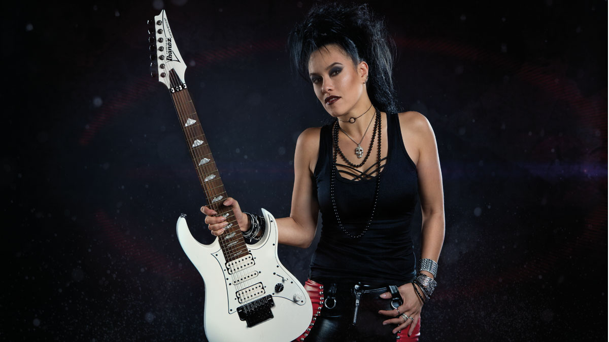 JEN MAJURA aún en “shock” luego de ser despedida de Evanescence