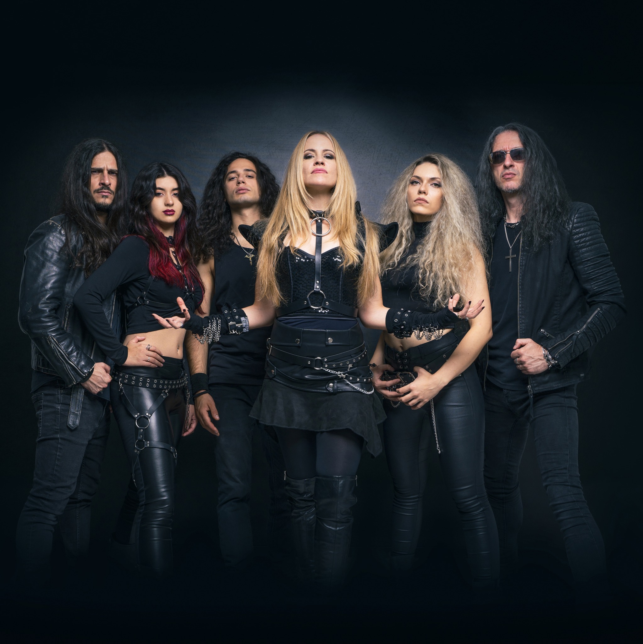 FROZEN CROWN anuncia The Legend of the Six Kings: su álbum más oscuro y ambicioso hasta la fecha FROZEN CROWN anuncia The Legend of the Six Kings: su álbum más oscuro y ambicioso hasta la fecha