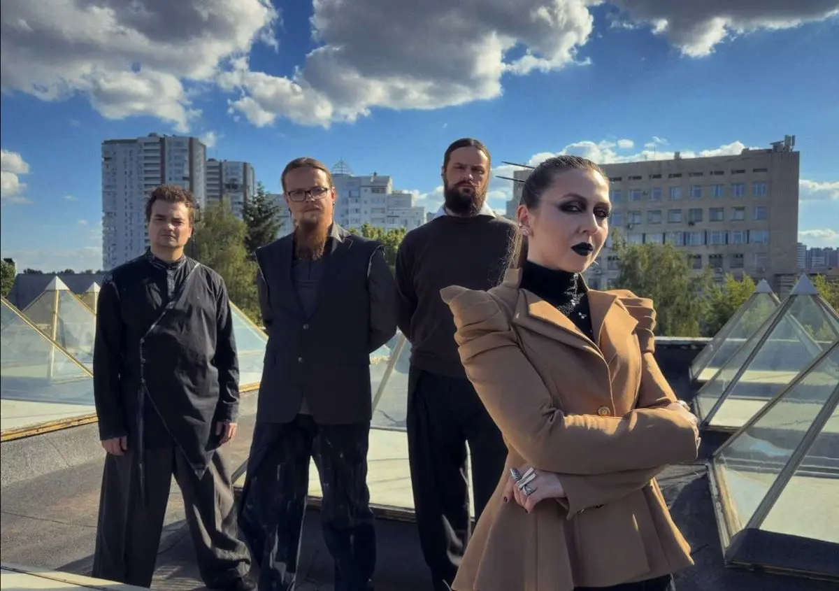 Ignea presenta “Darkness”, segundo single de “Monumental”, filmado en Kiev entre apagones y ataques con misiles Ignea presenta “Darkness”, segundo single de “Monumental”, filmado en Kiev entre apagones y ataques con misiles