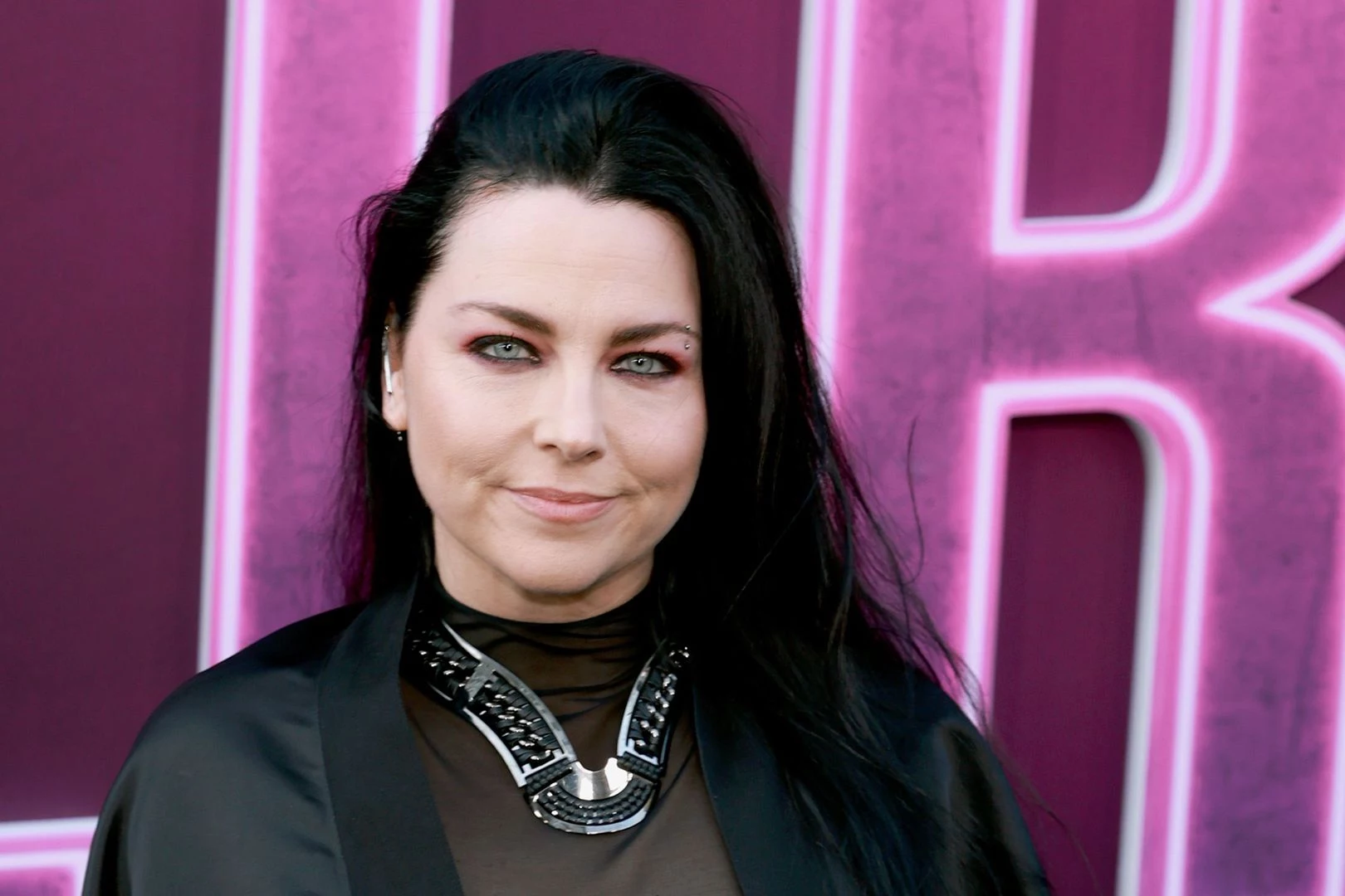 Amy Lee, sin filtros: política, Portishead y los secretos detrás de “Bring Me to Life”